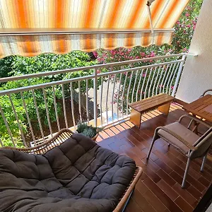 https://apartments-tom-medulin.in-istria.net